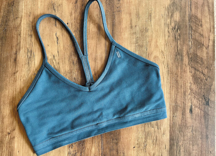 This Minimalist Bra Is A ‘quiet Crusher’: Nobull Matte V Neck