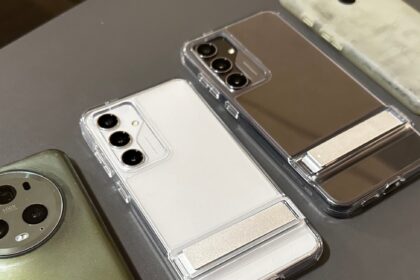 Why Clear Phone Cases Turn Yellow And How To Clean